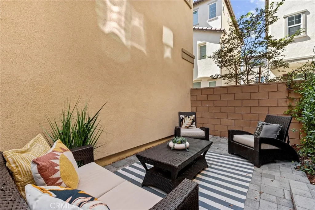 27723 S Knollridge, San Pedro, California 90732 home-pic-8